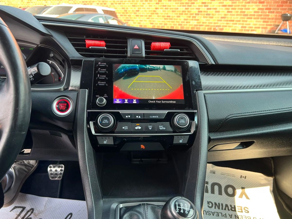 2019 Honda Civic Hatchback Sport - Image 20