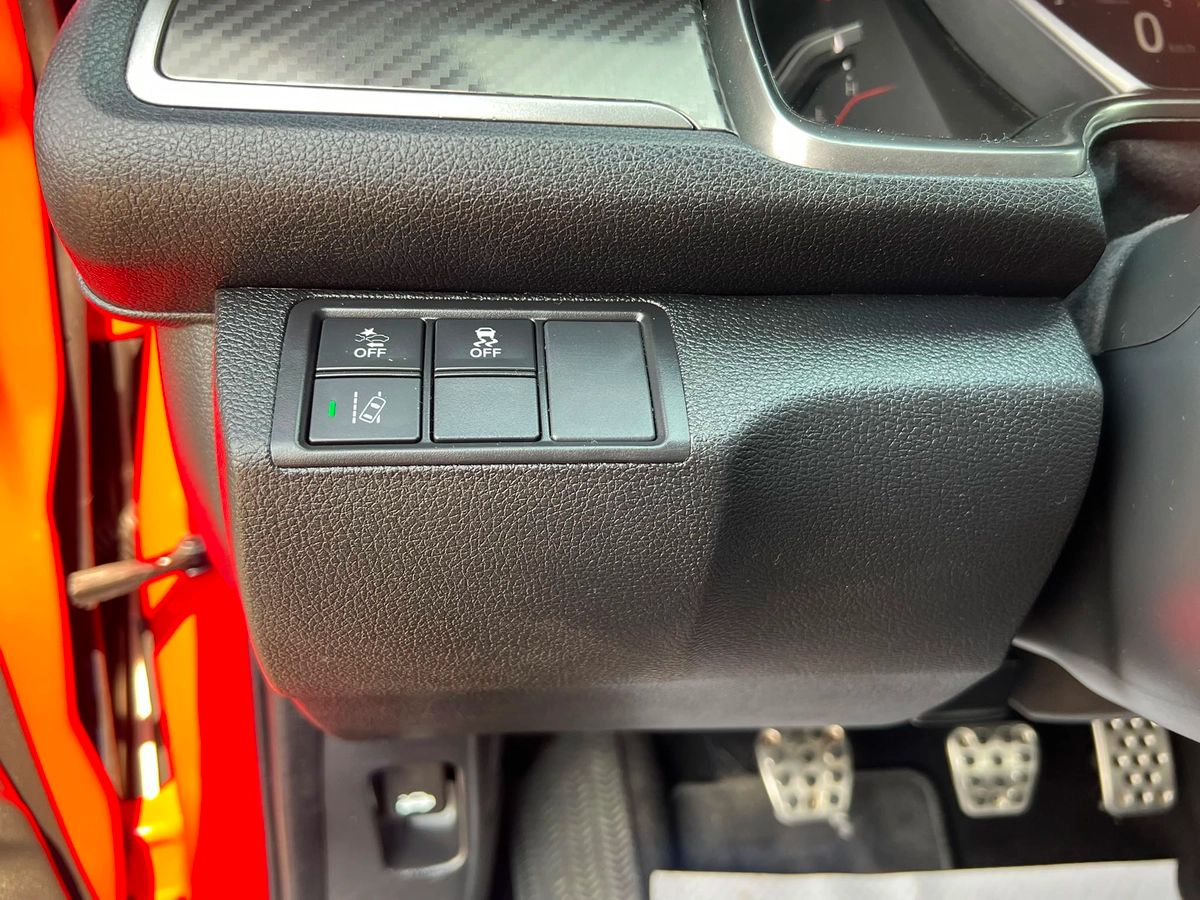 2019 Honda Civic Hatchback Sport - Image 18