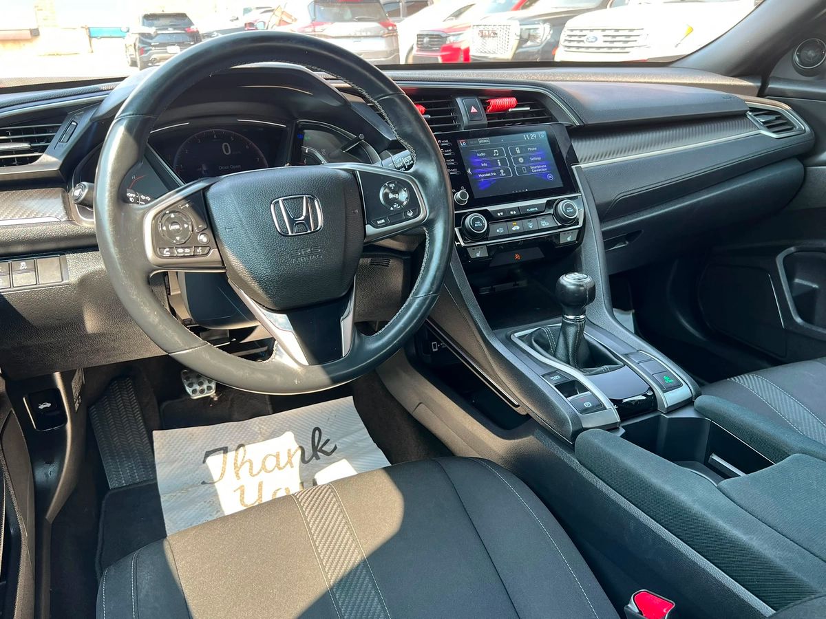 2019 Honda Civic Hatchback Sport - Image 11