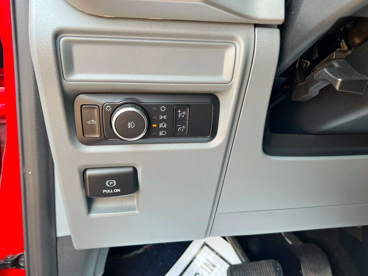 2021 Ford F-150 XLT - Image 18