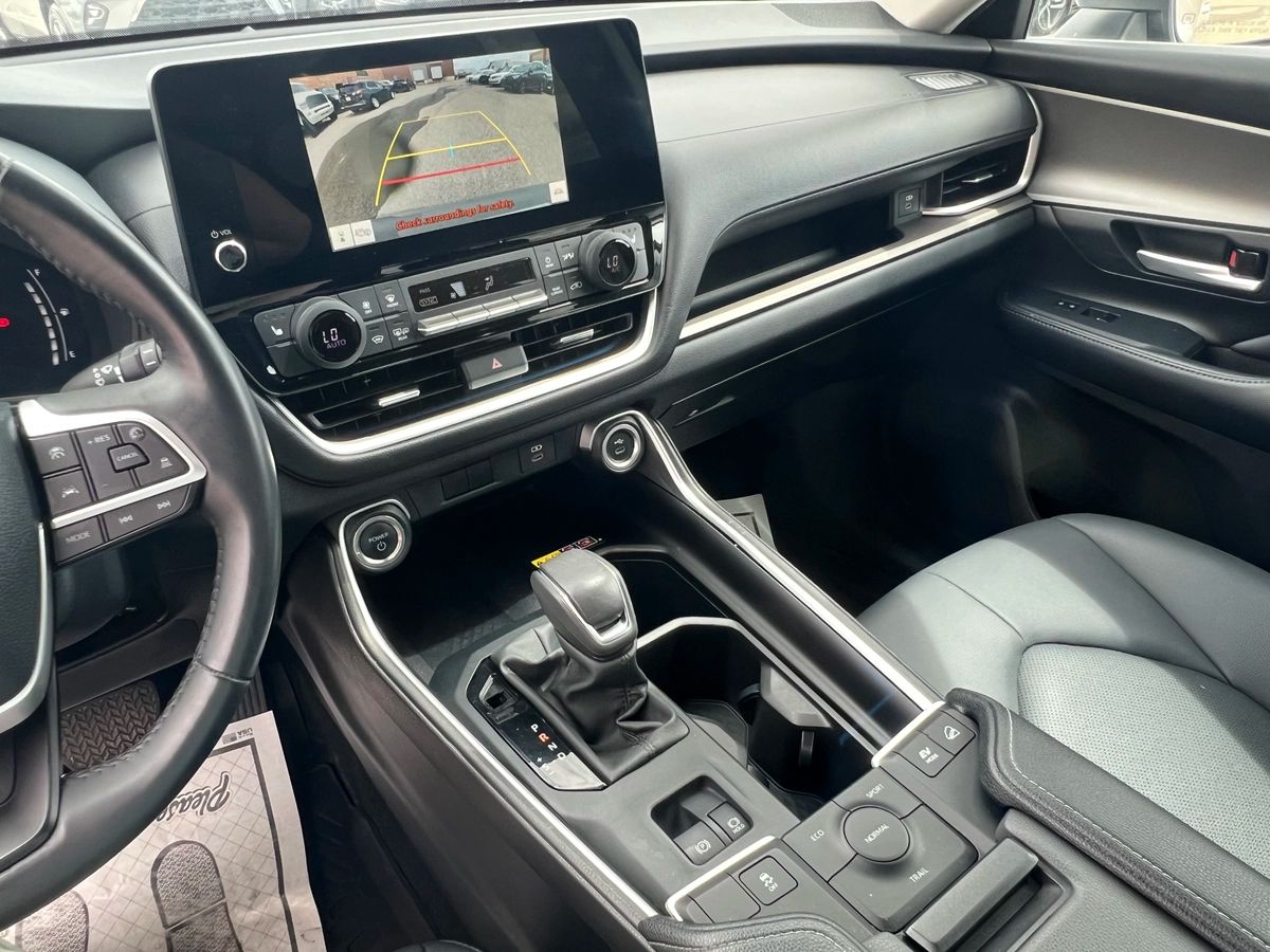 2024 Toyota Grand Highlander Hybrid XLE - Image 18