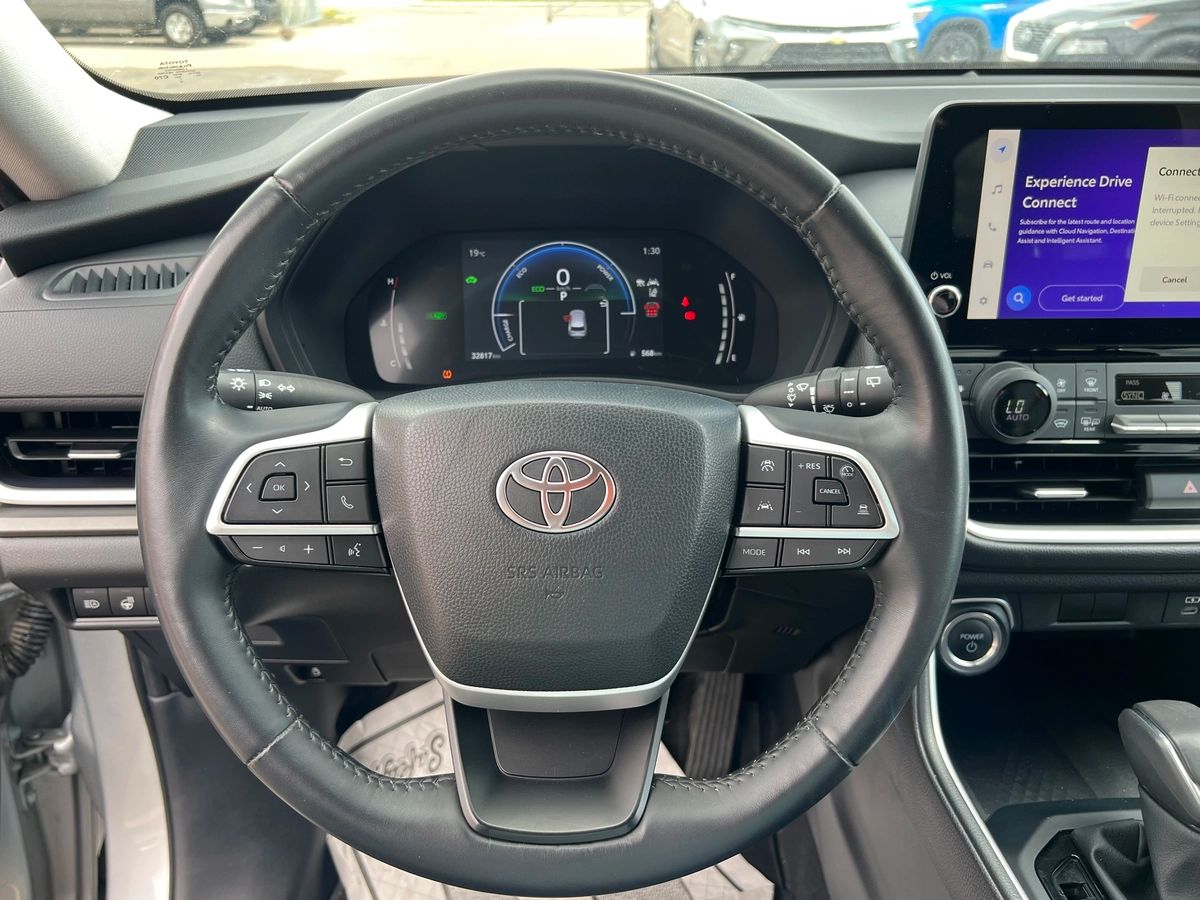 2024 Toyota Grand Highlander Hybrid XLE - Image 16