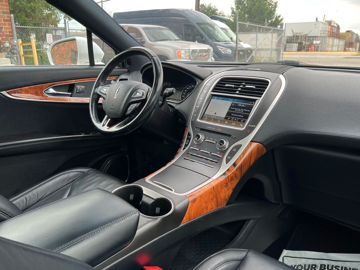 2017 Lincoln MKX Select - Image 13