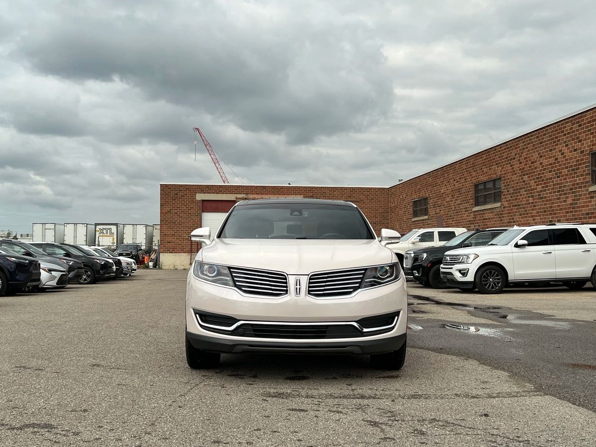2017 Lincoln MKX Select - Image 2