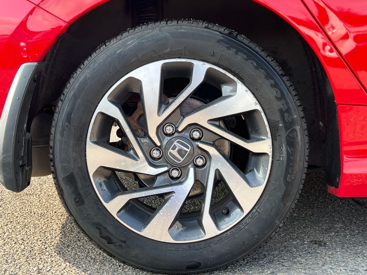 2019 Honda Civic Sedan EX - Image 9