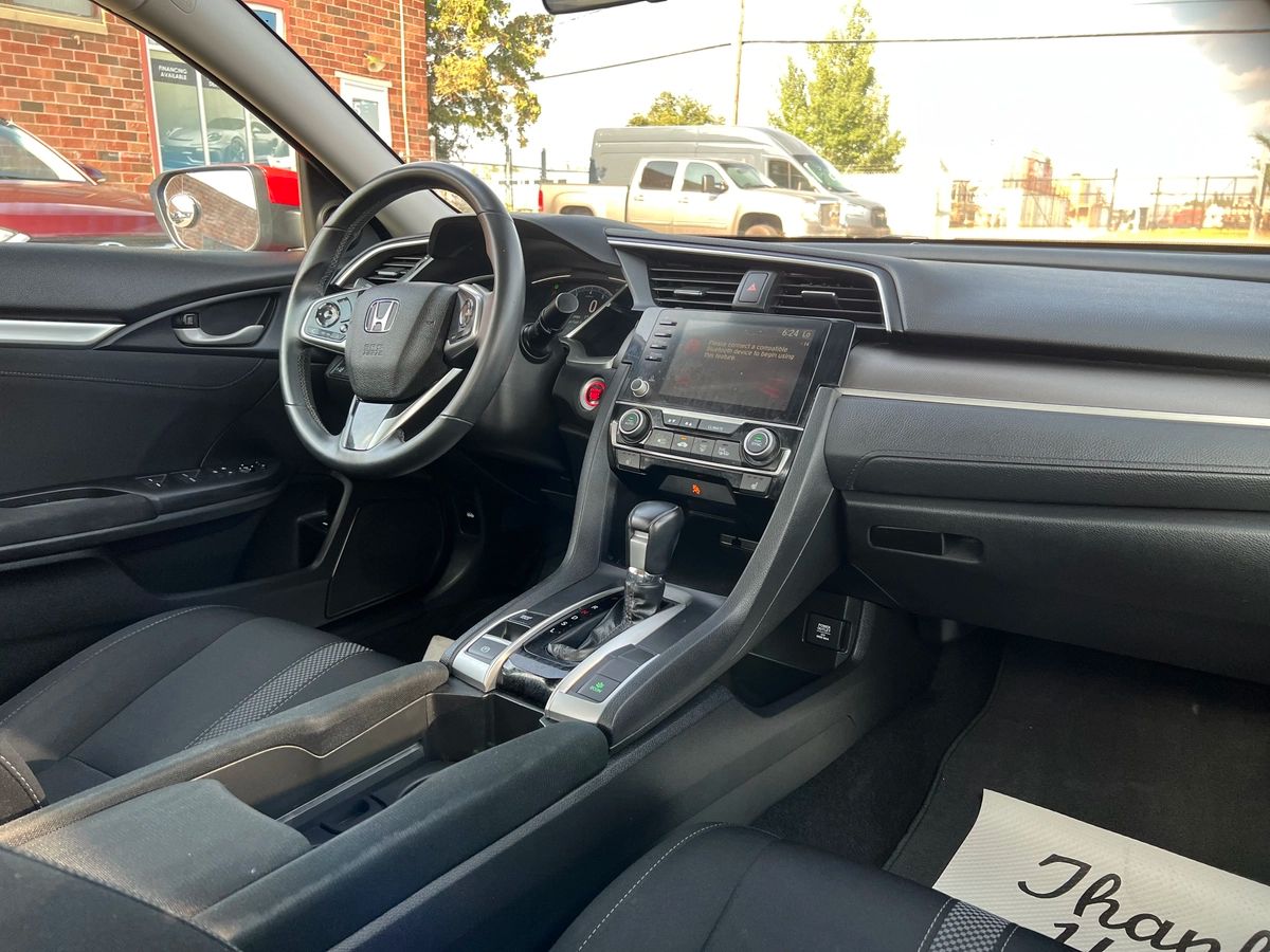 2019 Honda Civic Sedan EX - Image 12