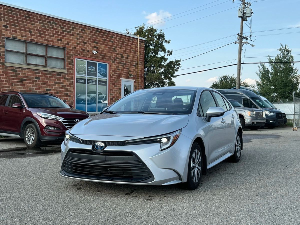 2025 Toyota Corolla Hybrid LE - Image 3