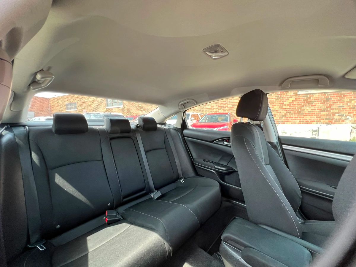 2020 Honda Civic Sedan LX - Image 13
