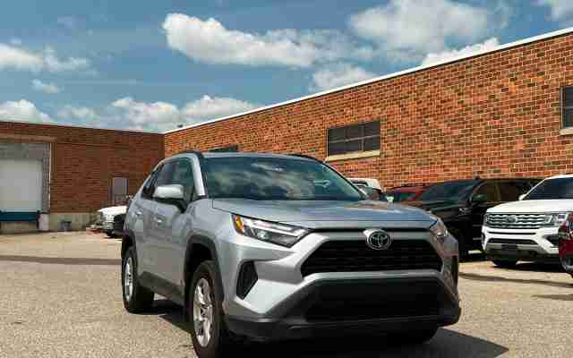 2023 Toyota RAV4 XLE - Request more images