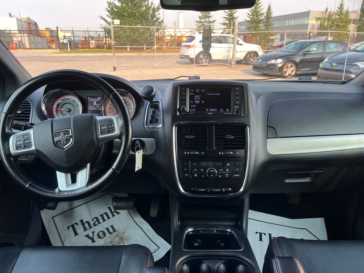 2020 Dodge Grand Caravan GT - Image 12