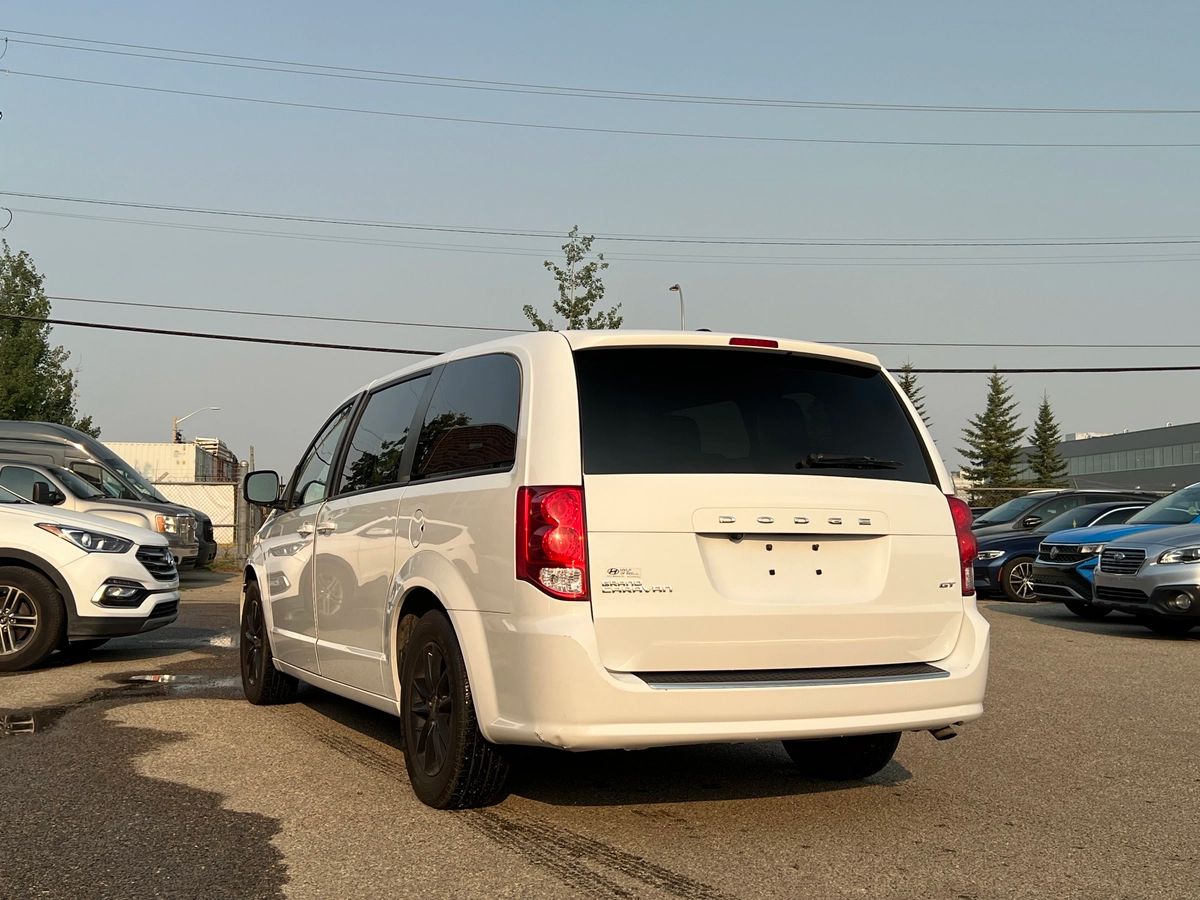 2020 Dodge Grand Caravan GT - Image 5