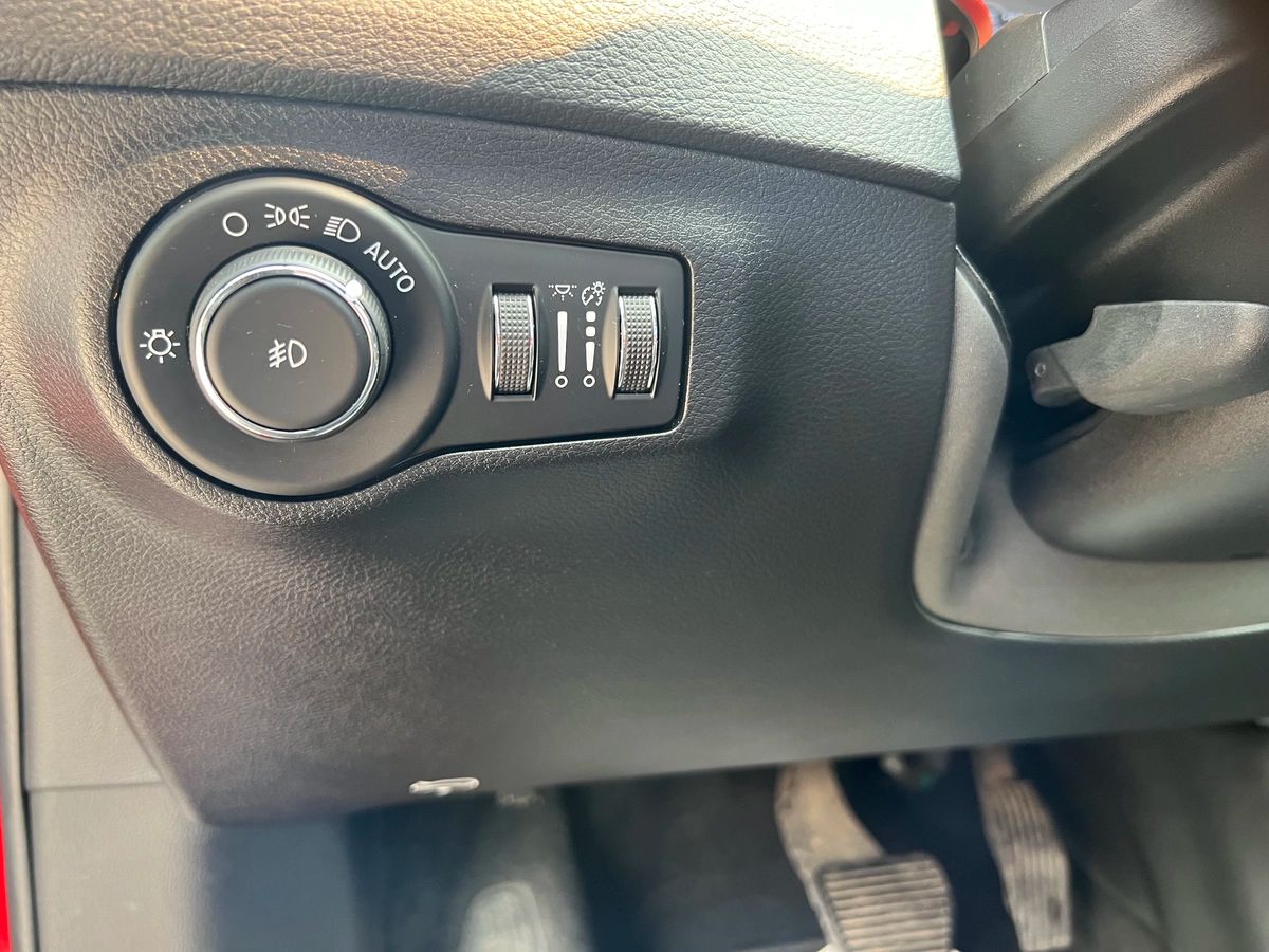 2019 Jeep Compass Trailhawk - Image 17
