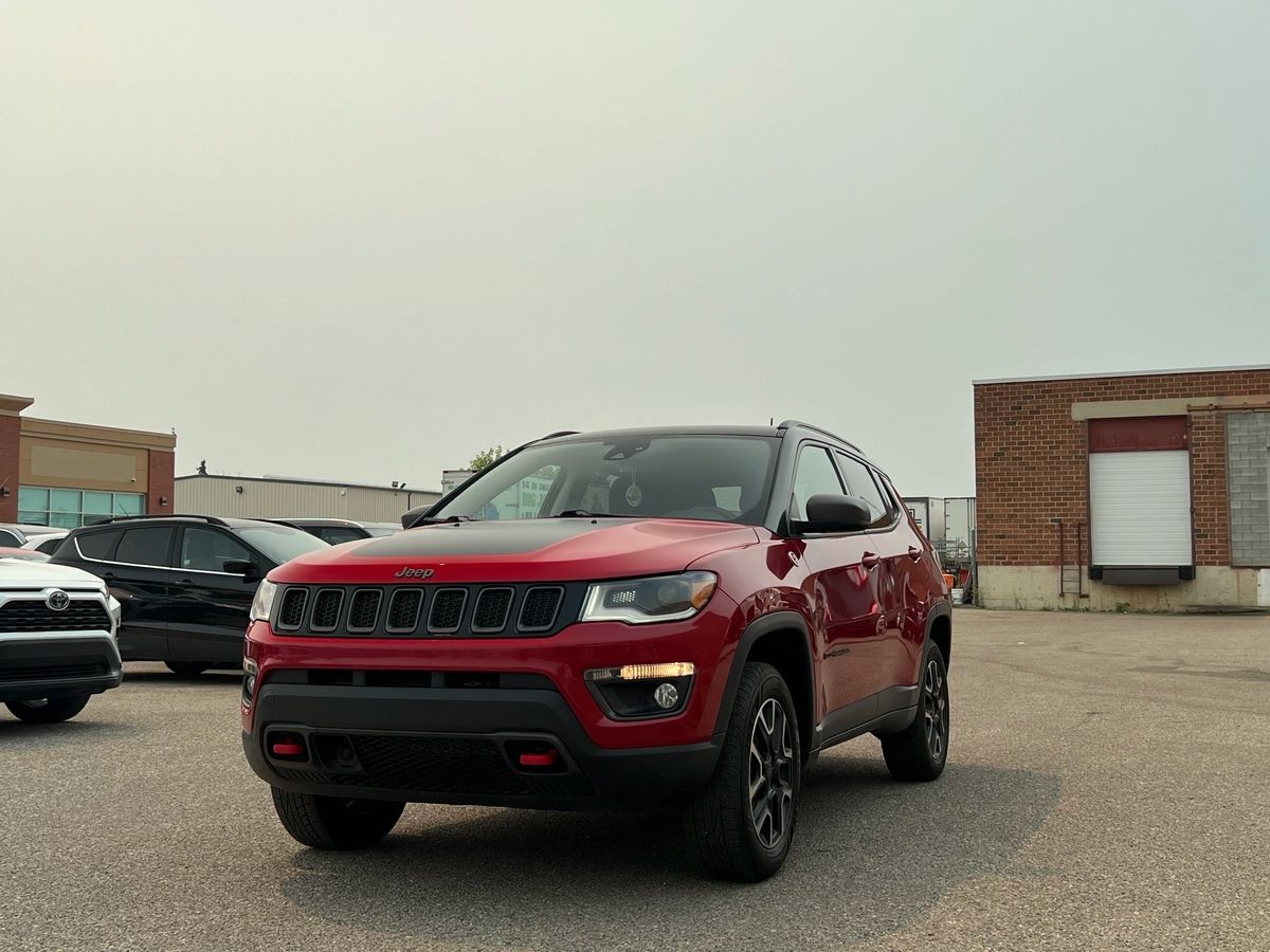 2019 Jeep Compass Trailhawk - Image 3