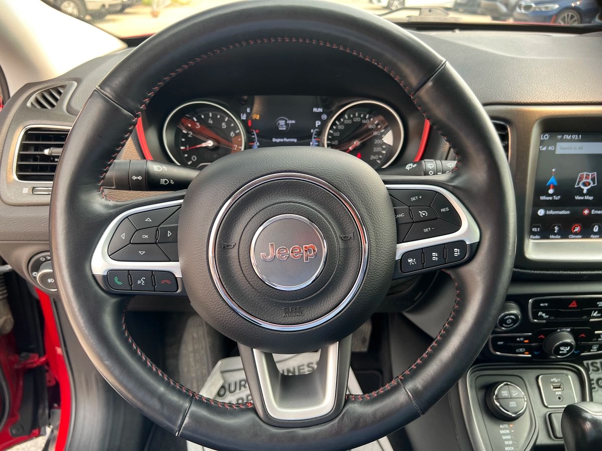 2019 Jeep Compass Trailhawk - Image 15