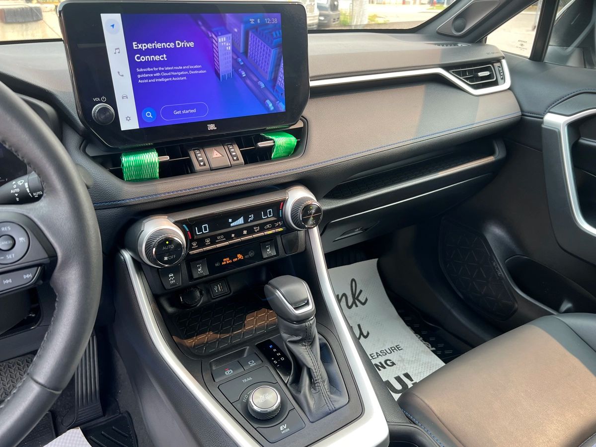 2023 Toyota RAV4 Hybrid XSE - Image 18