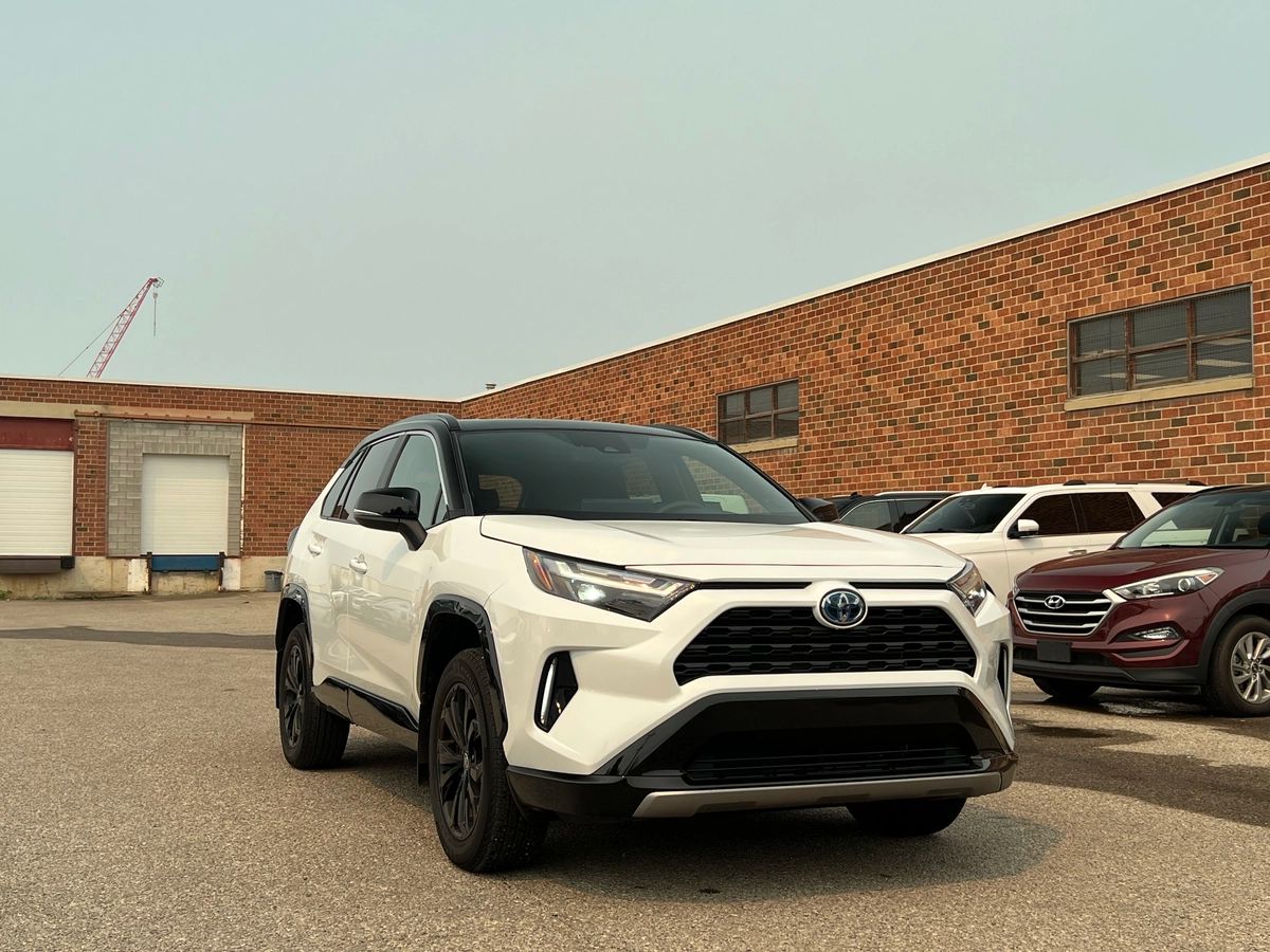 2023 Toyota RAV4 Hybrid XSE - Image 1