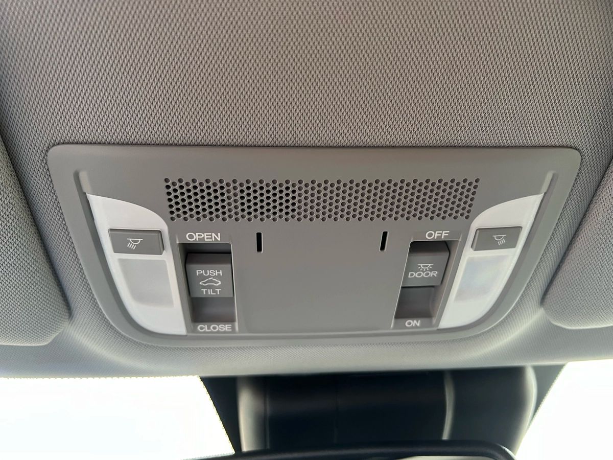 2018 Acura ILX Premium - Image 20