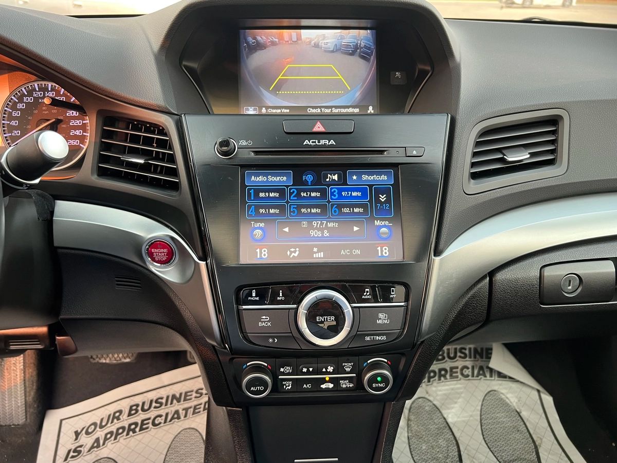 2018 Acura ILX Premium - Image 19