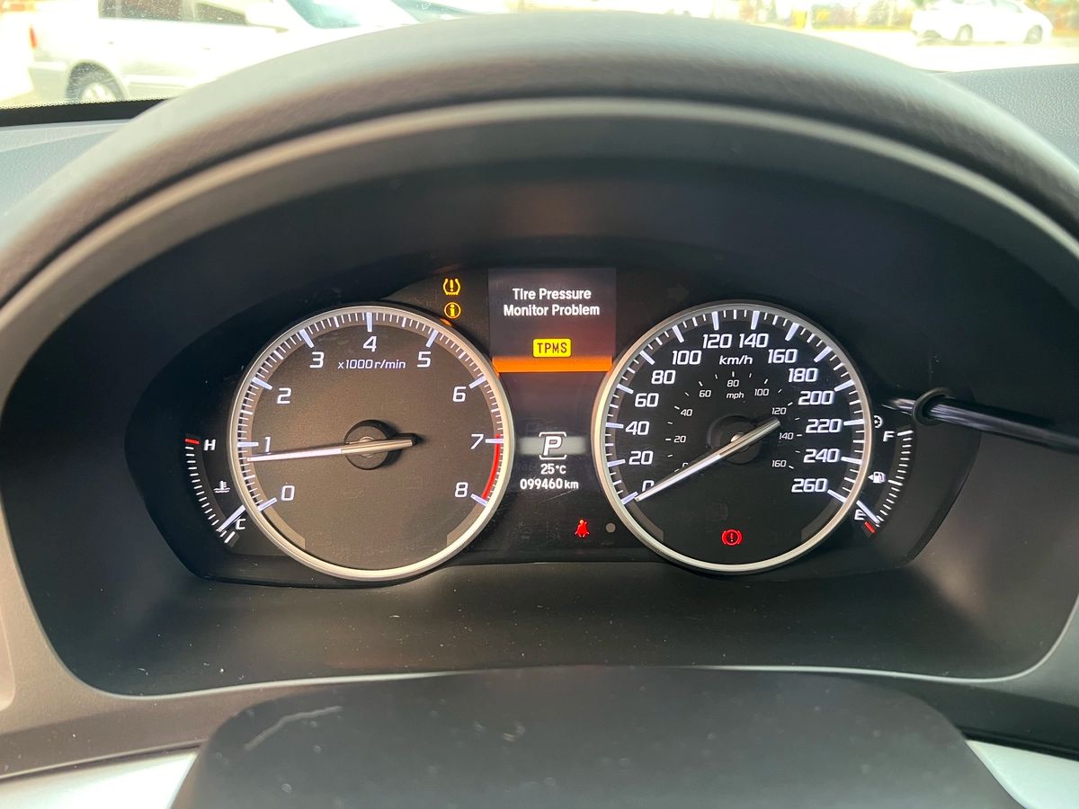2018 Acura ILX Premium - Image 16