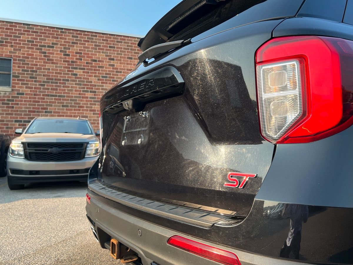 2020 Ford Explorer ST - Image 10