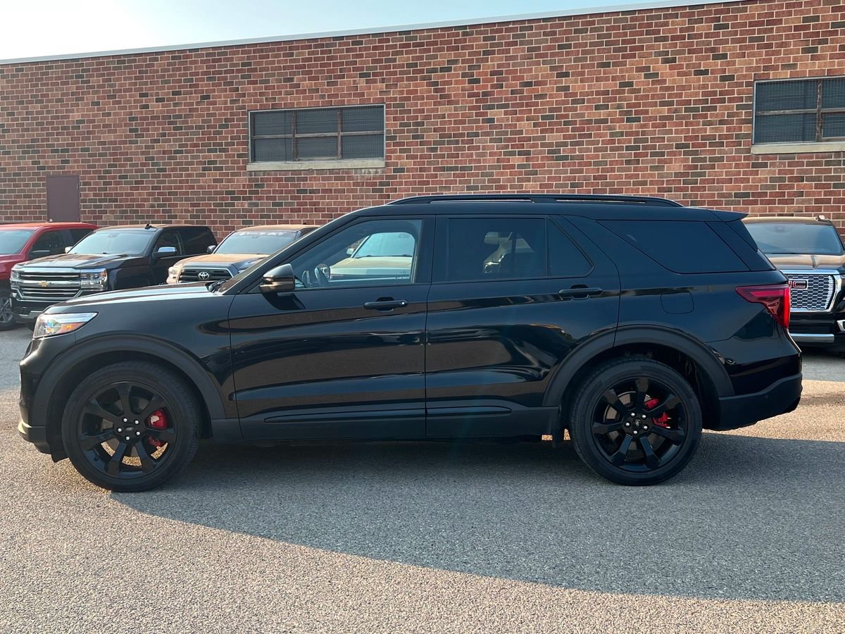 2020 Ford Explorer ST - Image 4