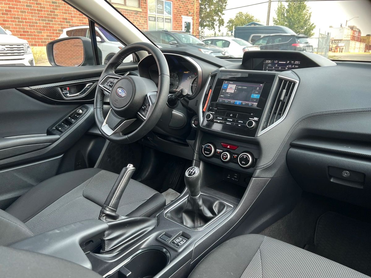 2020 Subaru Impreza Touring - Image 13