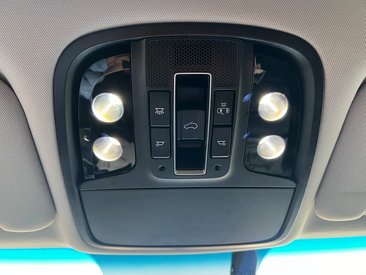 2020 Kia Sorento EX - Image 20
