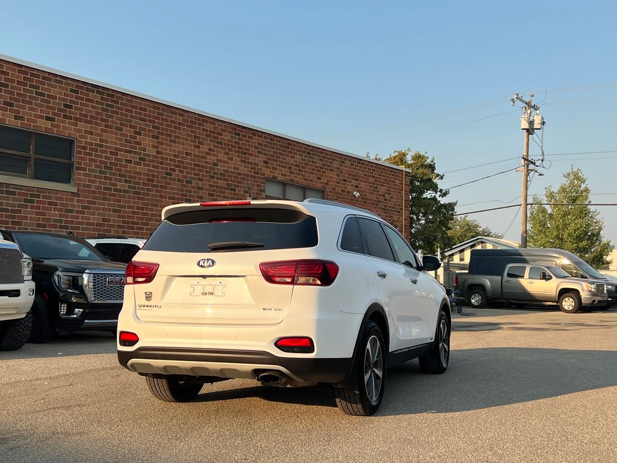 2020 Kia Sorento EX - Image 7