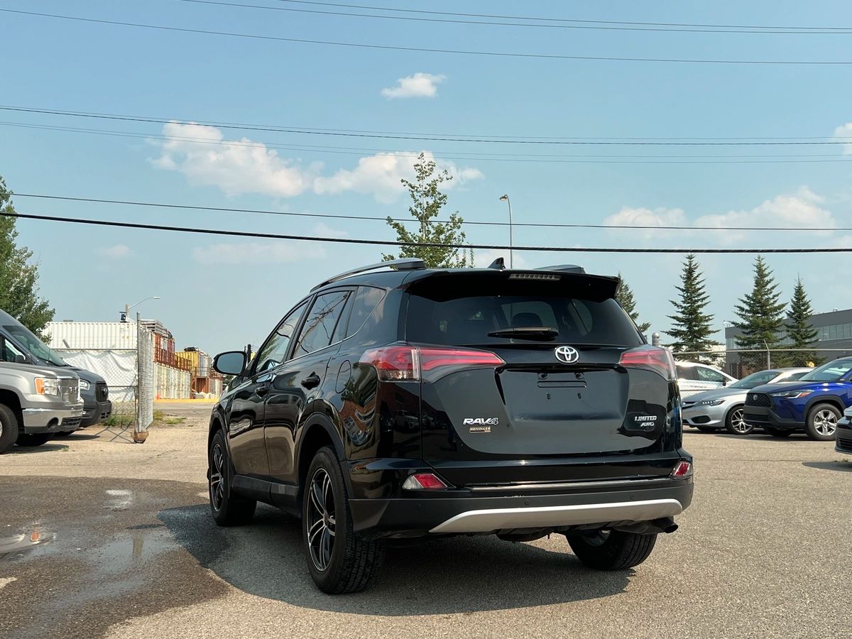 2016 Toyota RAV4 Limited - Image 5