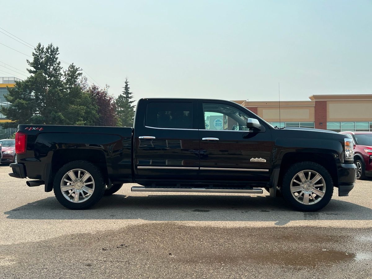 2018 Chevrolet Silverado 1500 High Country - Image 8