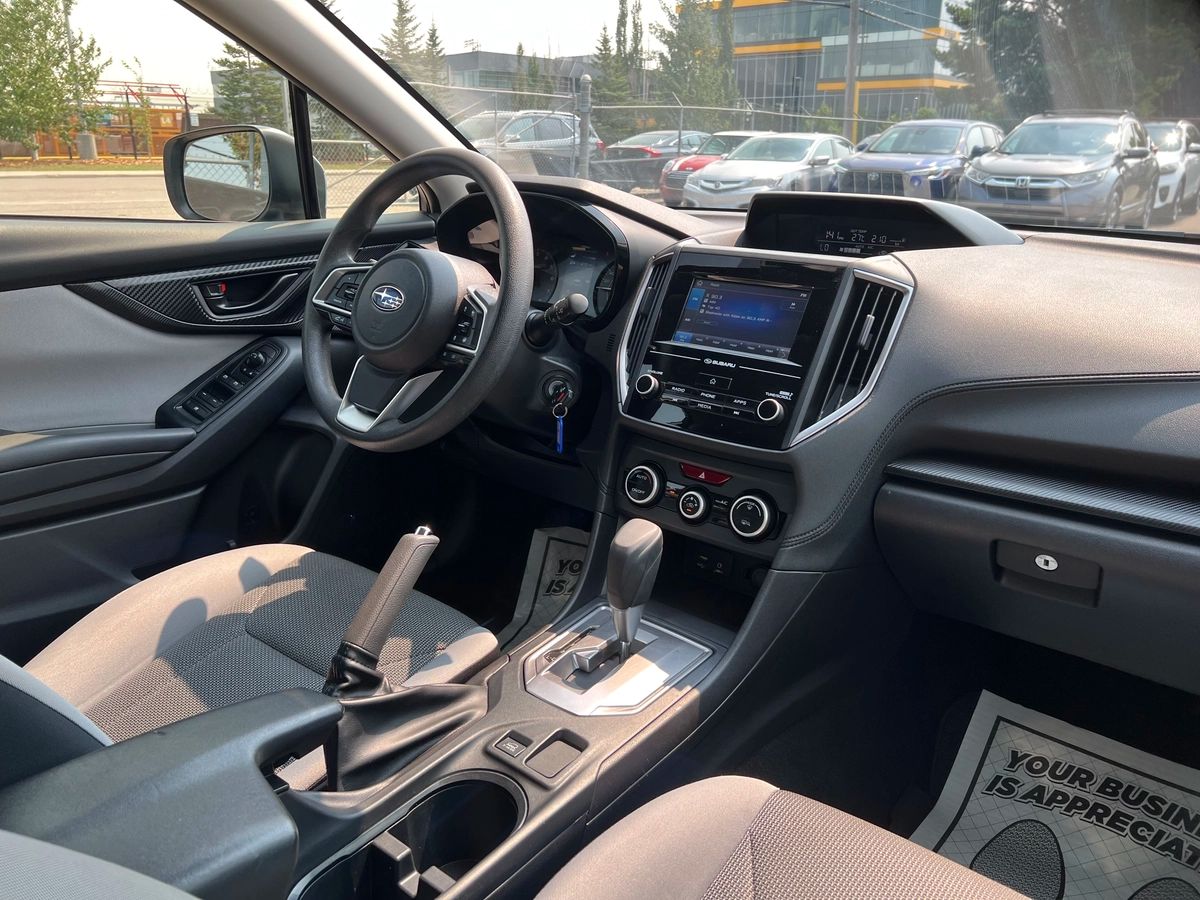 2022 Subaru Crosstrek Convenience with EyeSight - Image 13