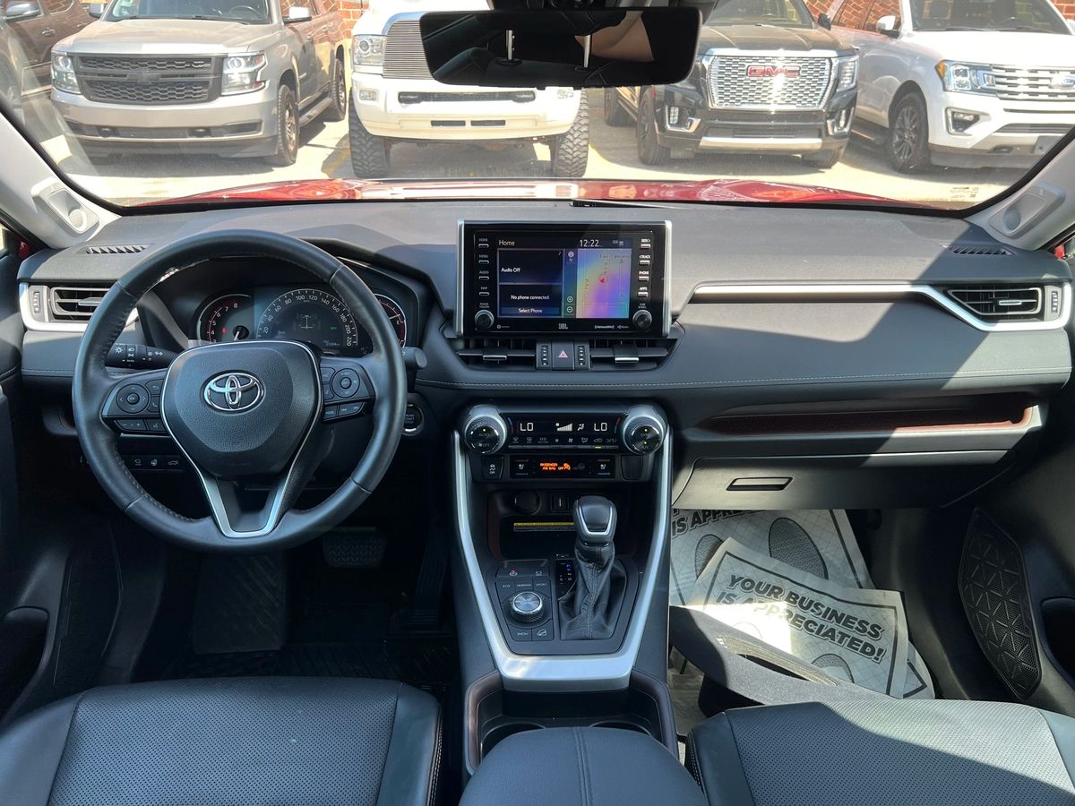 2020 Toyota RAV4 Limited - Image 12