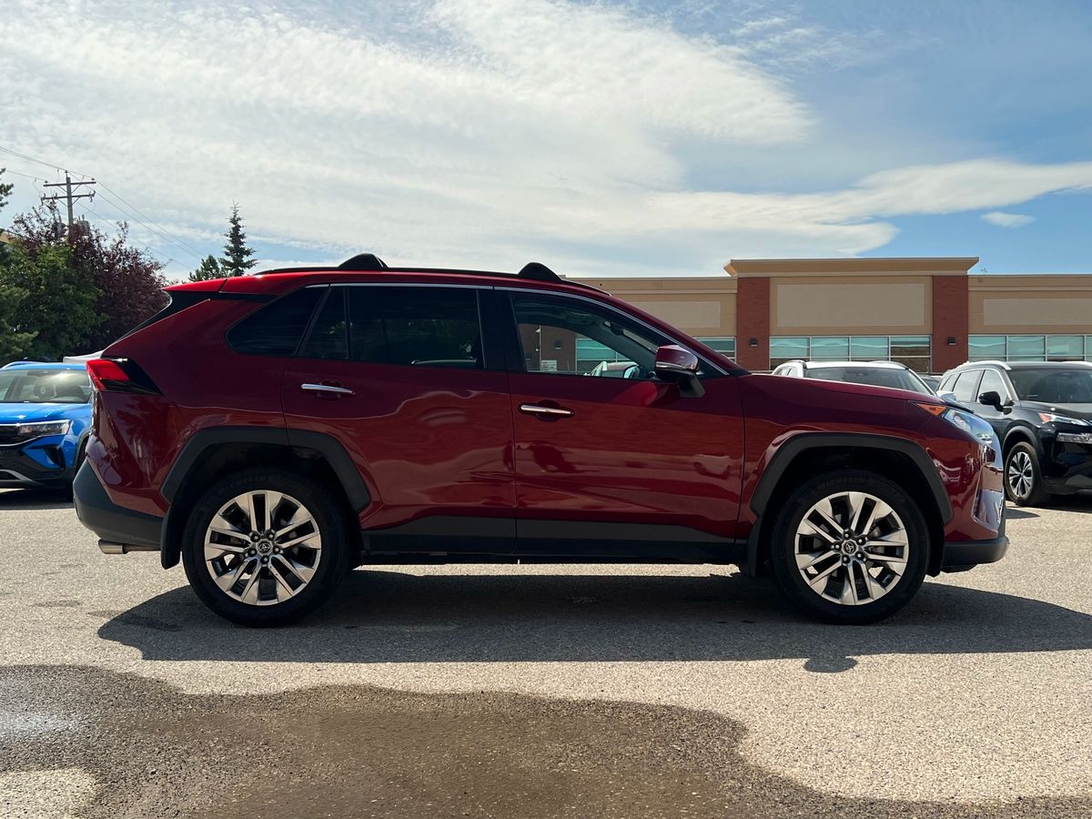 2020 Toyota RAV4 Limited - Image 8