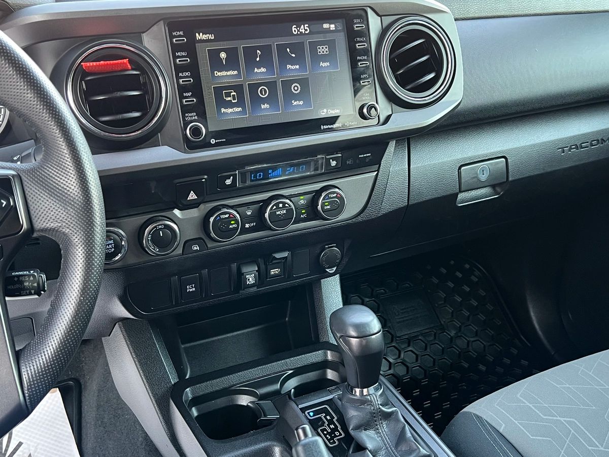 2022 Toyota Tacoma Trail - Image 17