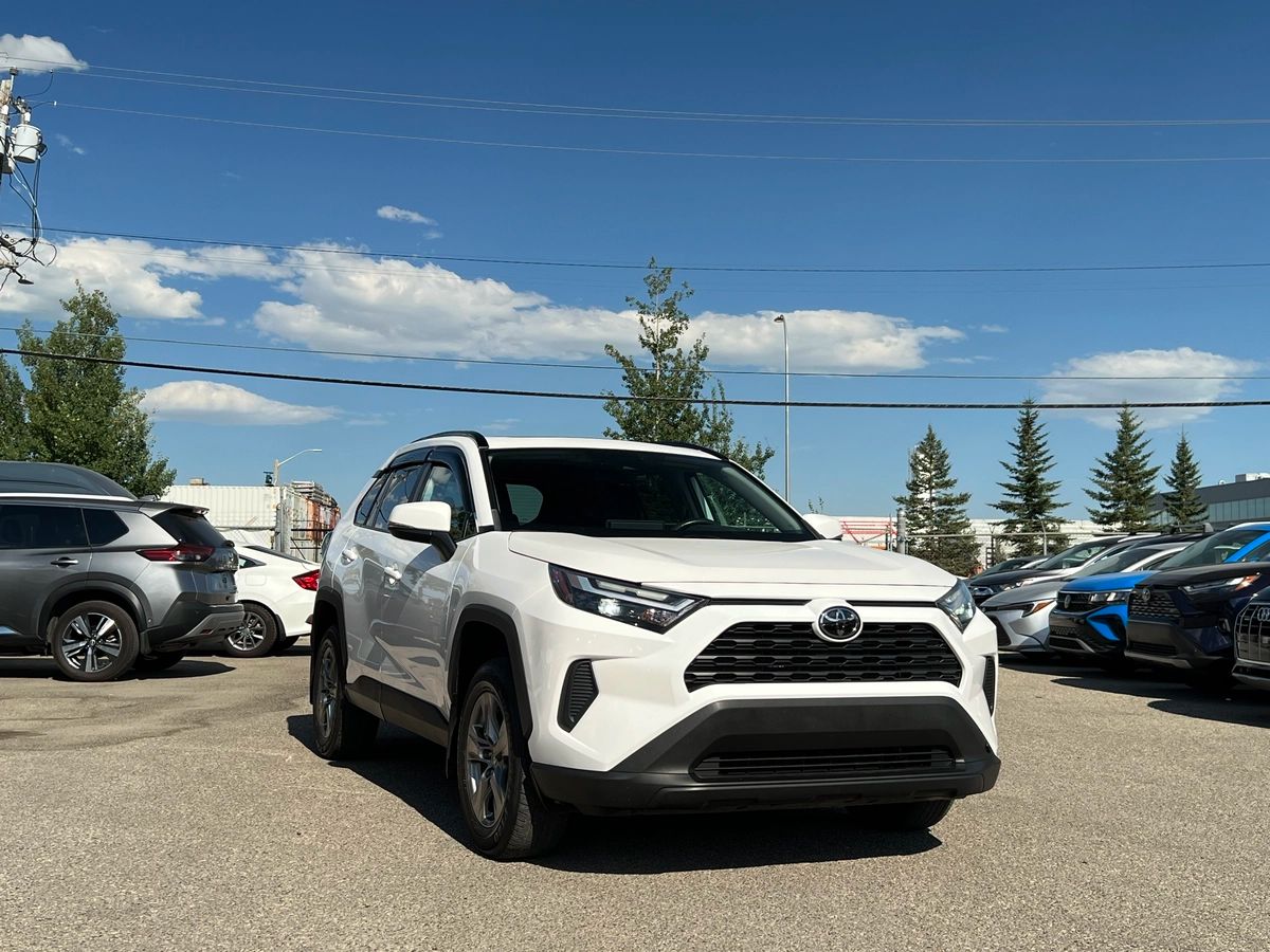 2022 Toyota RAV4 XLE - Image 1