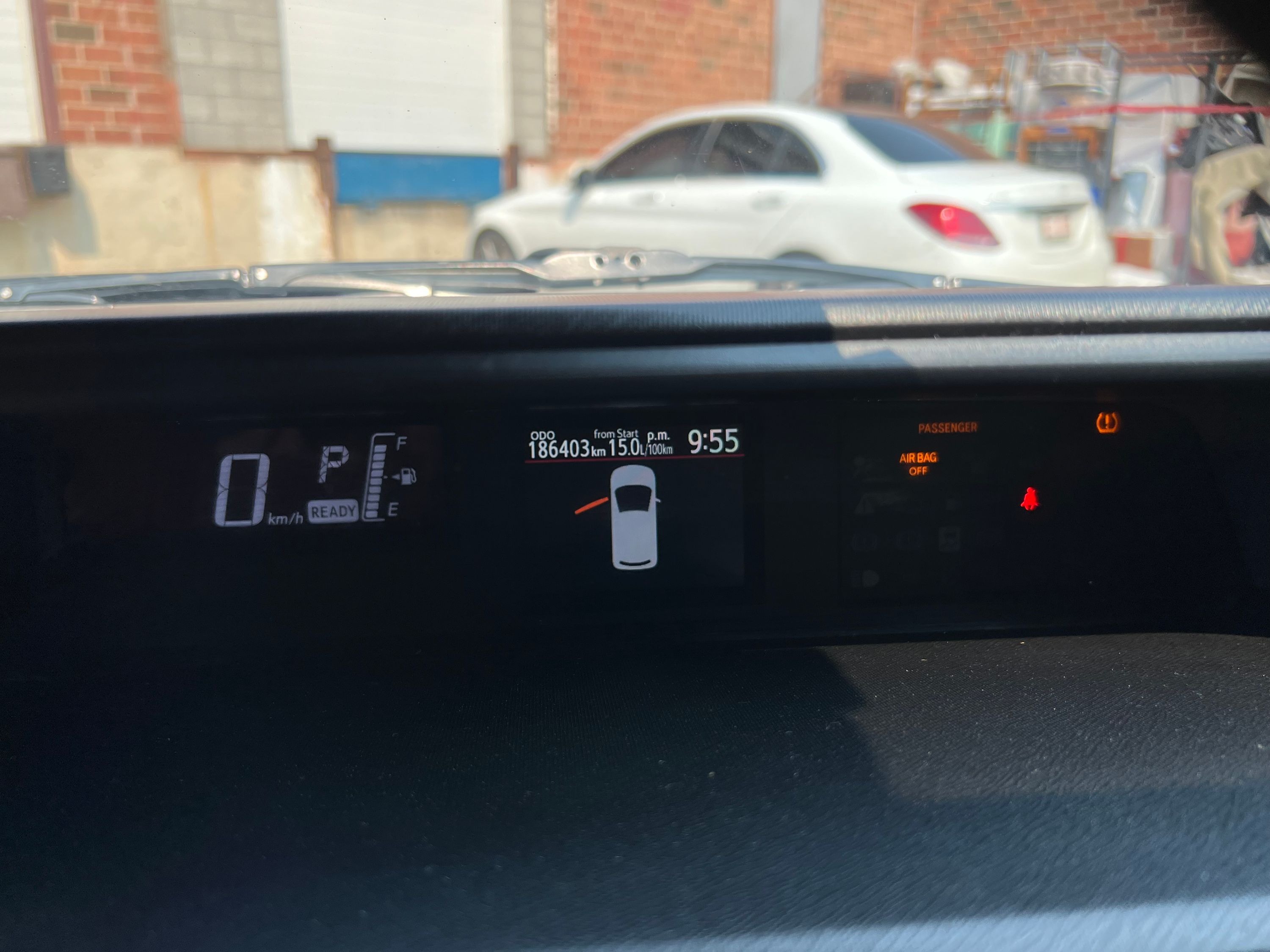 2015 Toyota Prius c Technology - Image 17