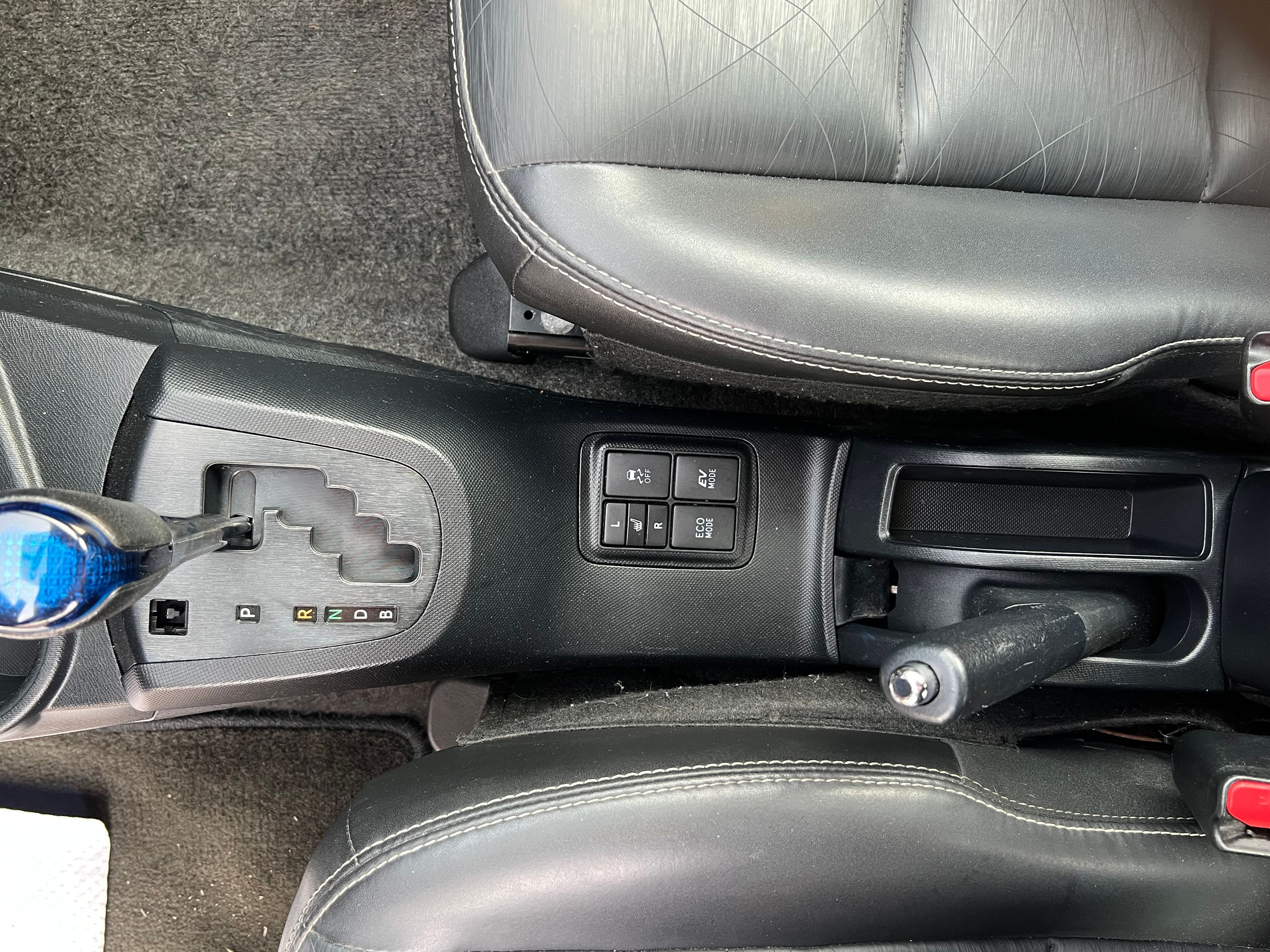 2015 Toyota Prius c Technology - Image 18