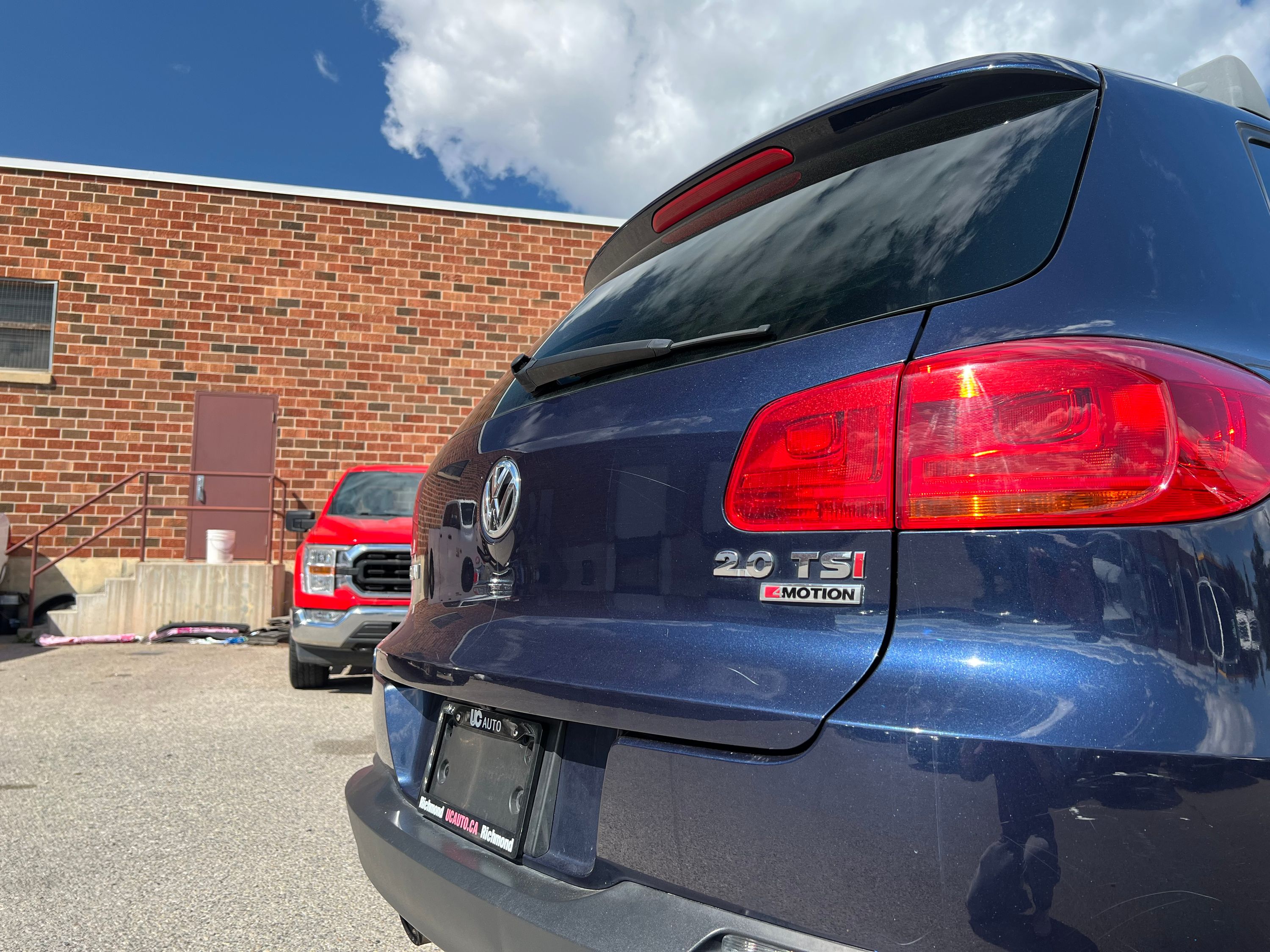 2017 Volkswagen Tiguan Wolfsburg Edition - Image 9