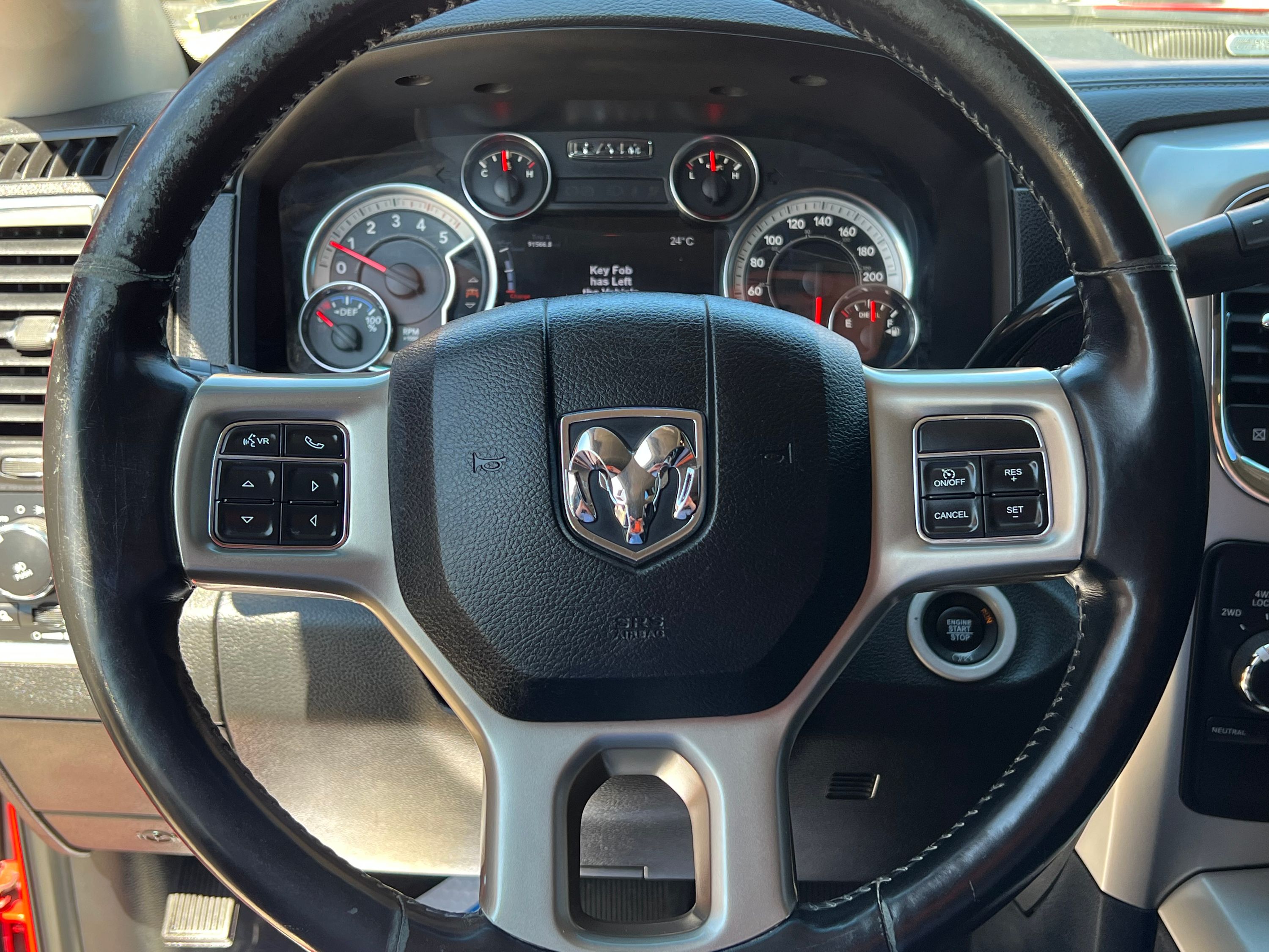 2017 RAM Ram 2500 Laramie - Image 15