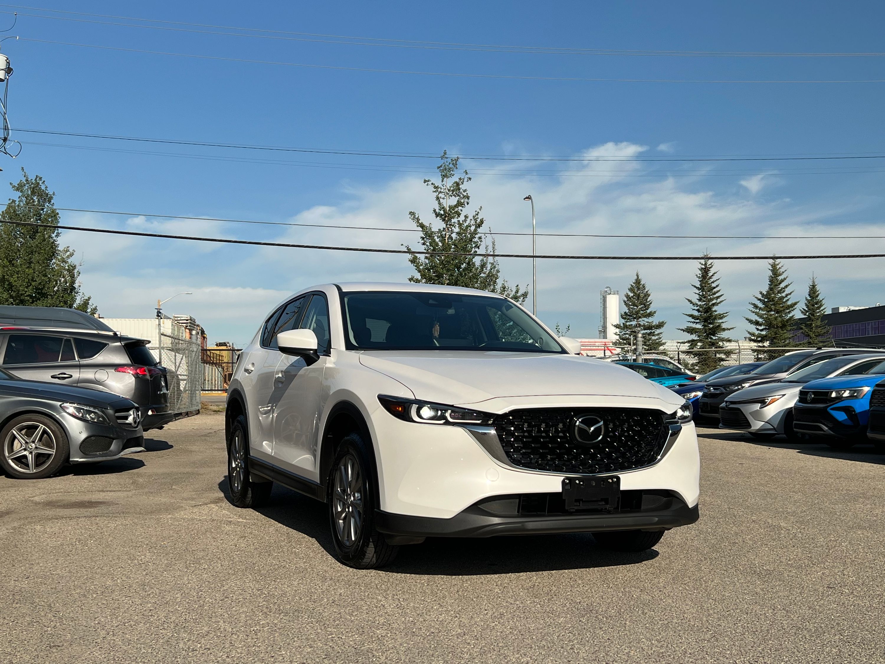 2025 Mazda CX-5 S Carbon Edition - Image 1