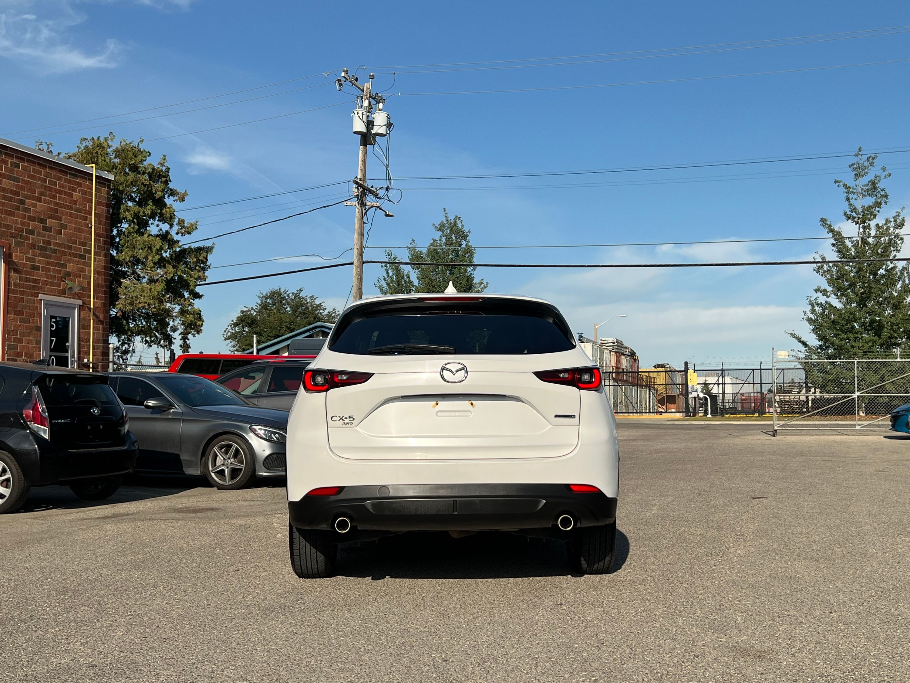 2025 Mazda CX-5 S Carbon Edition - Image 6
