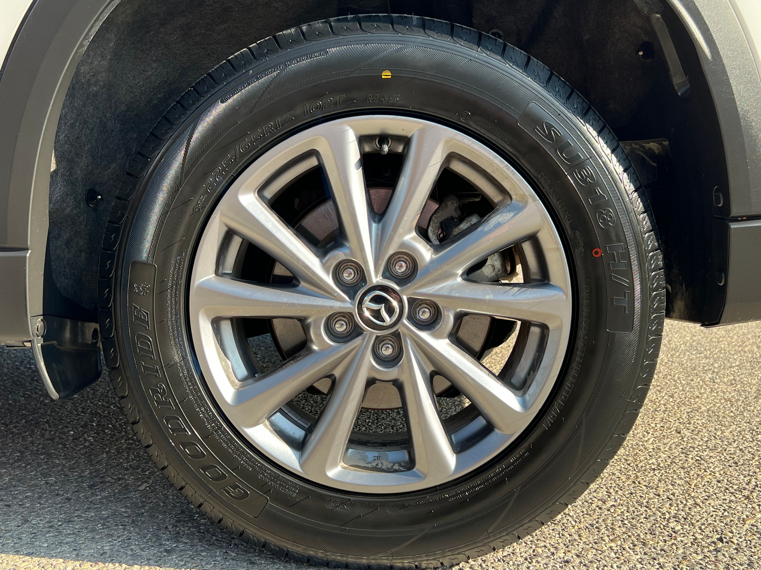 2025 Mazda CX-5 S Carbon Edition - Image 9
