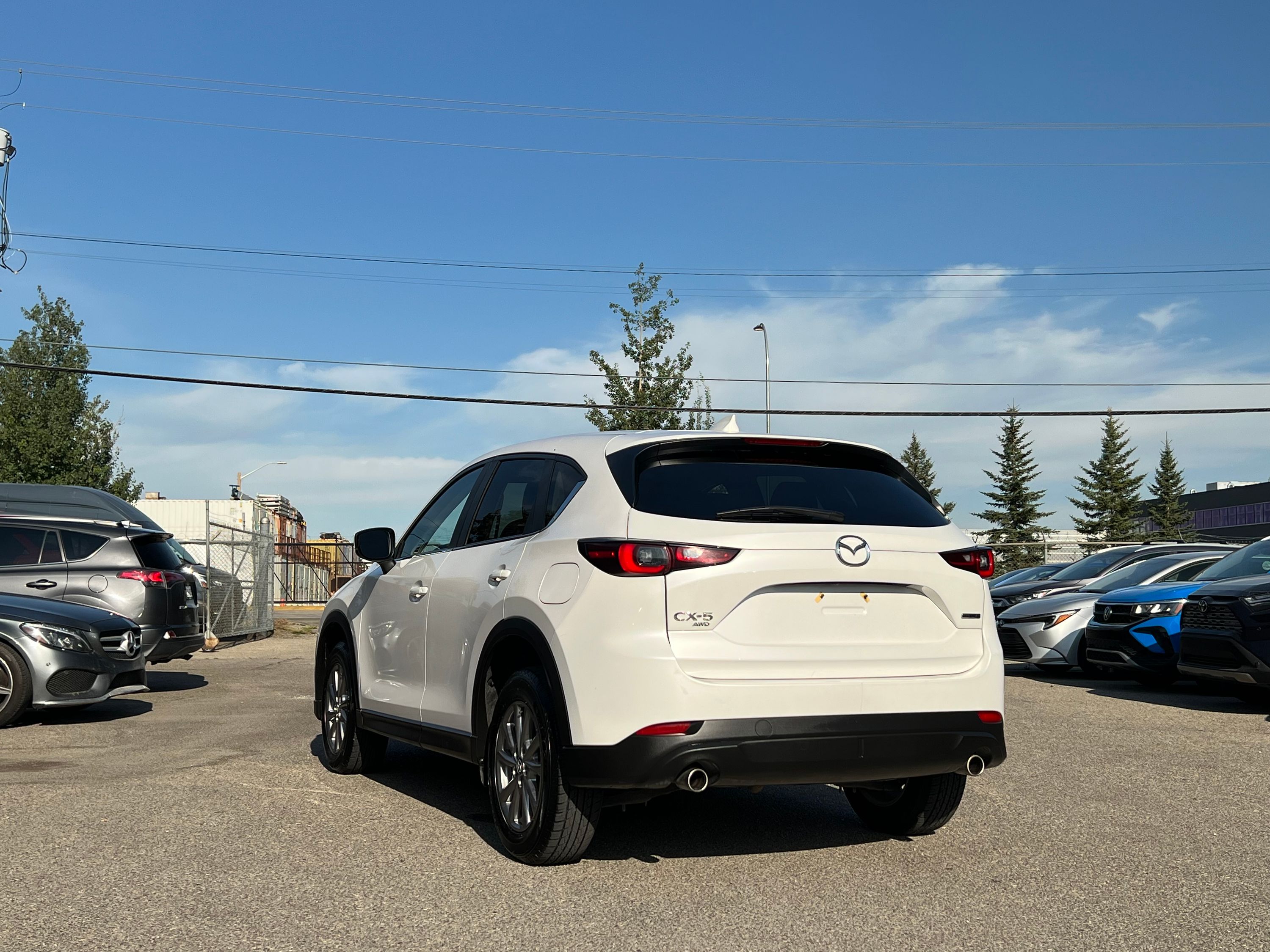 2025 Mazda CX-5 S Carbon Edition - Image 5