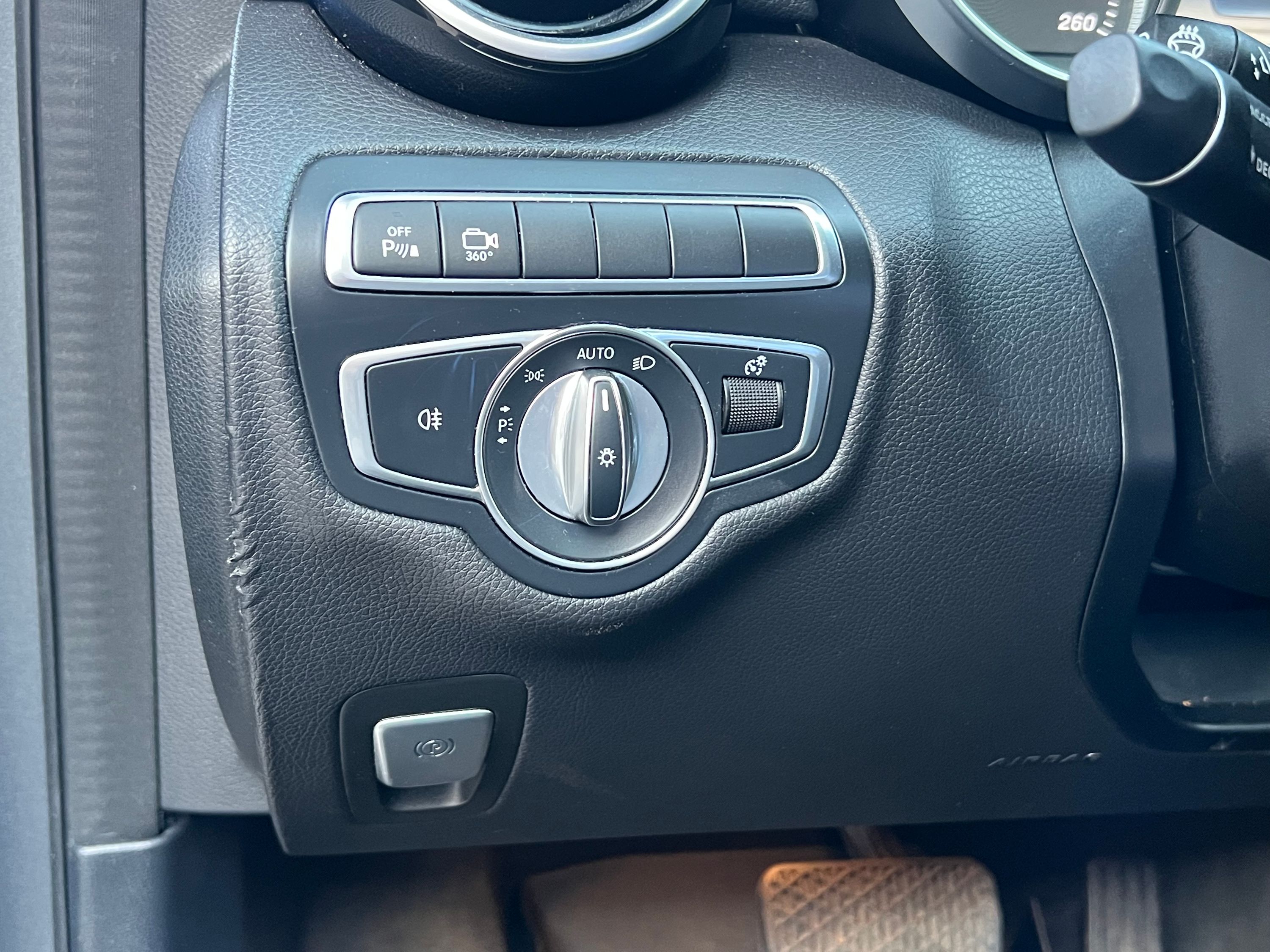2018 Mercedes-Benz C-Class Base - Image 16