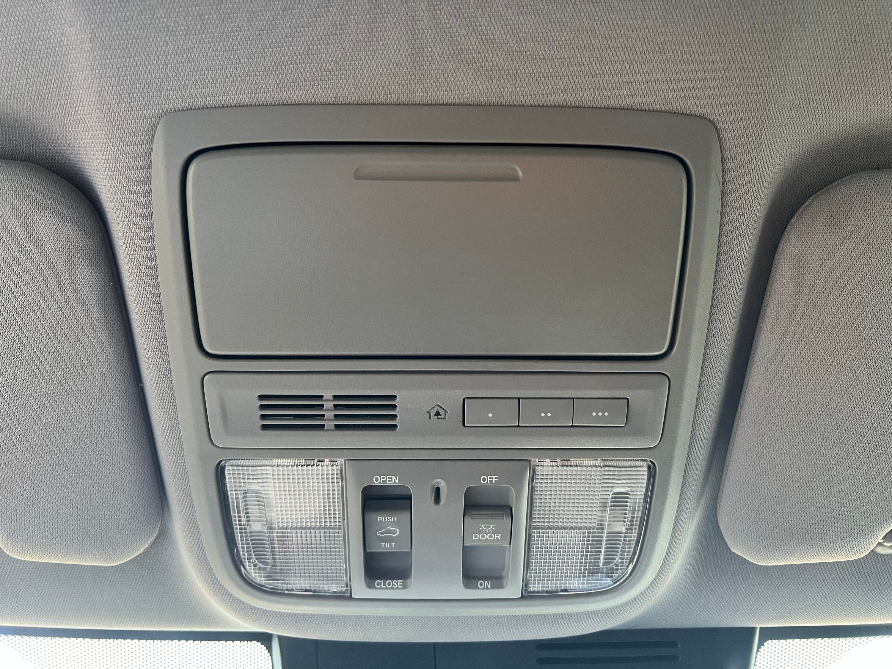 2017 Honda CR-V EX - Image 20