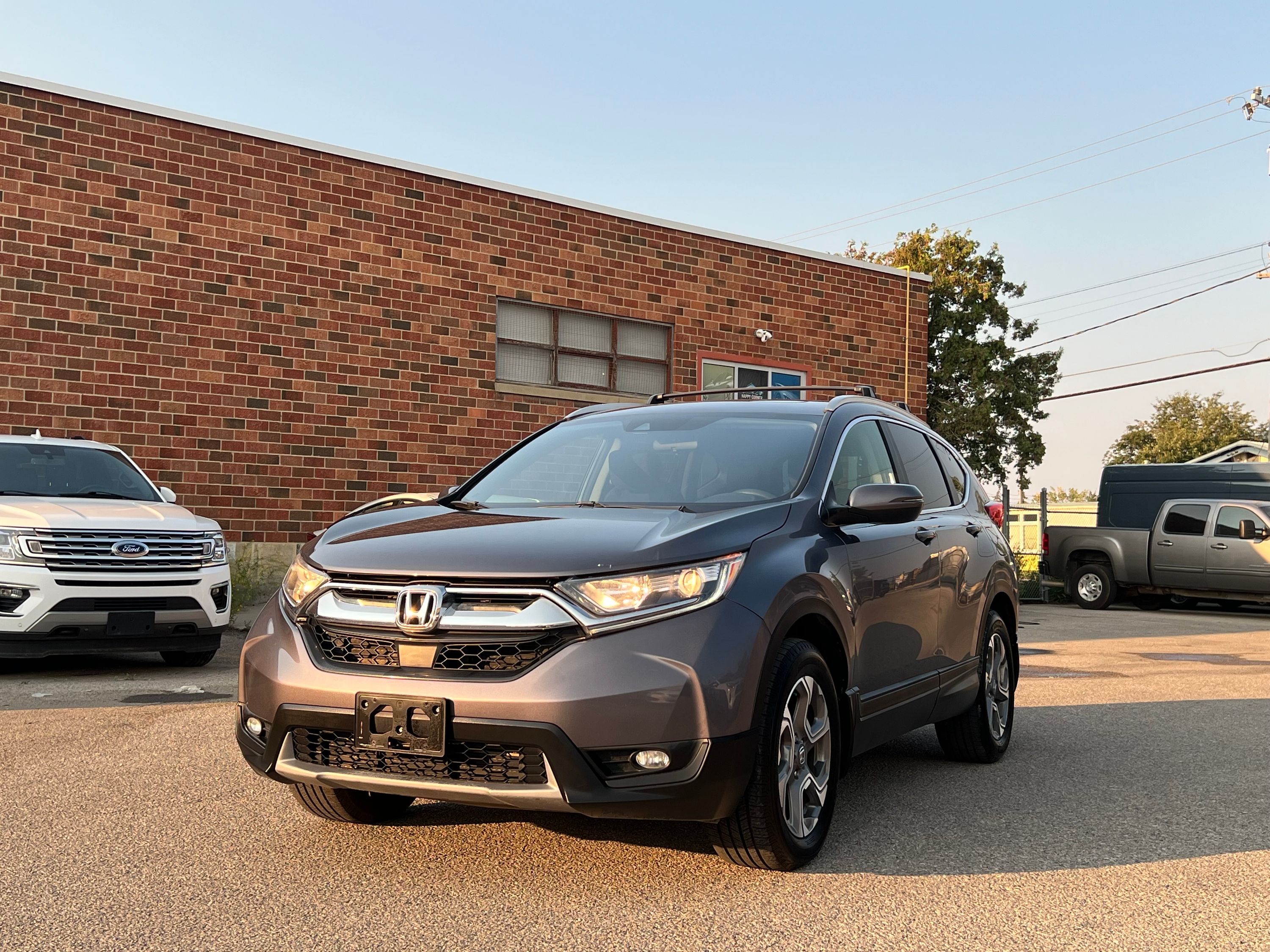 2017 Honda CR-V EX - Image 3