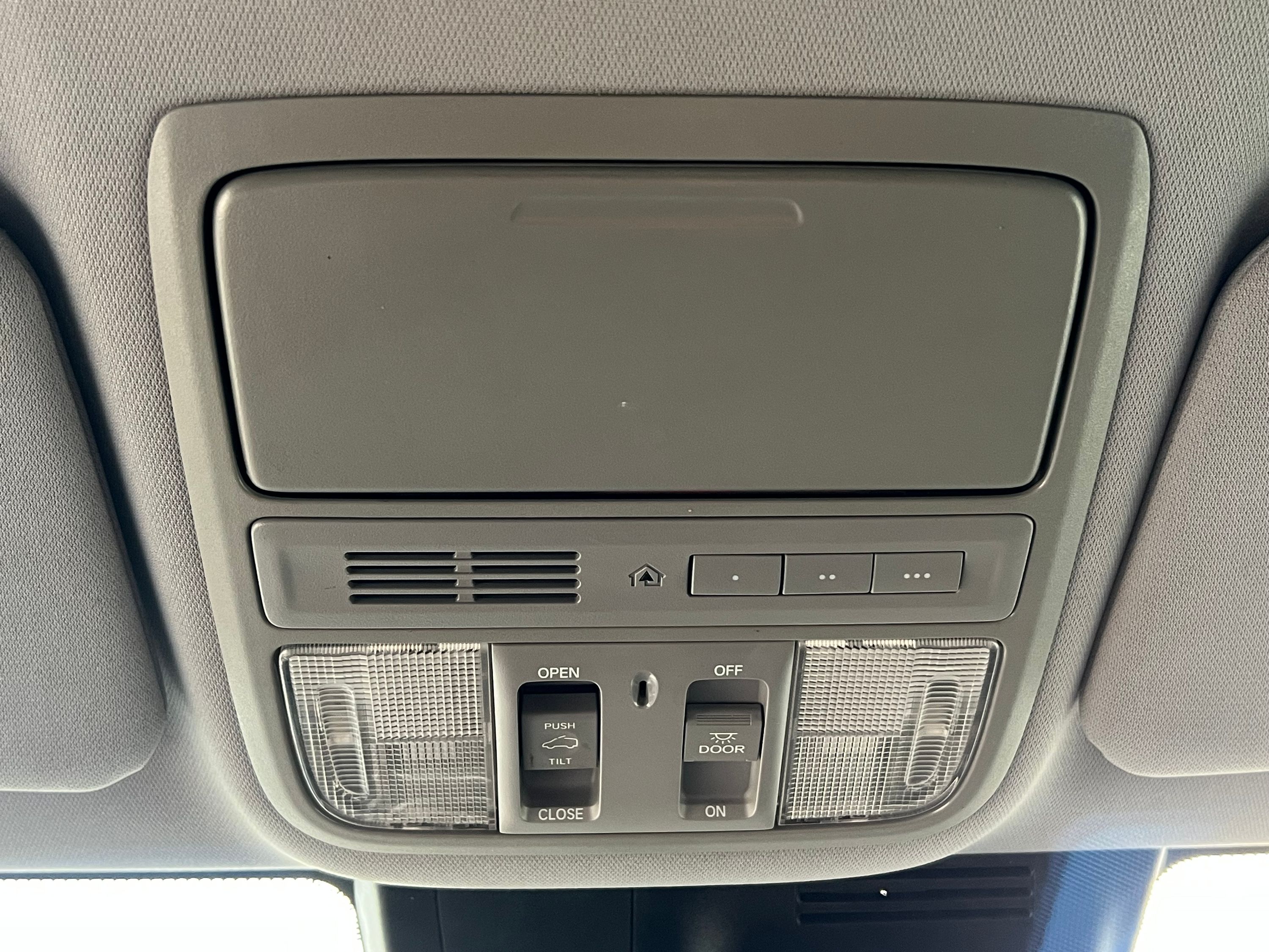 2018 Honda CR-V EX-L - Image 19