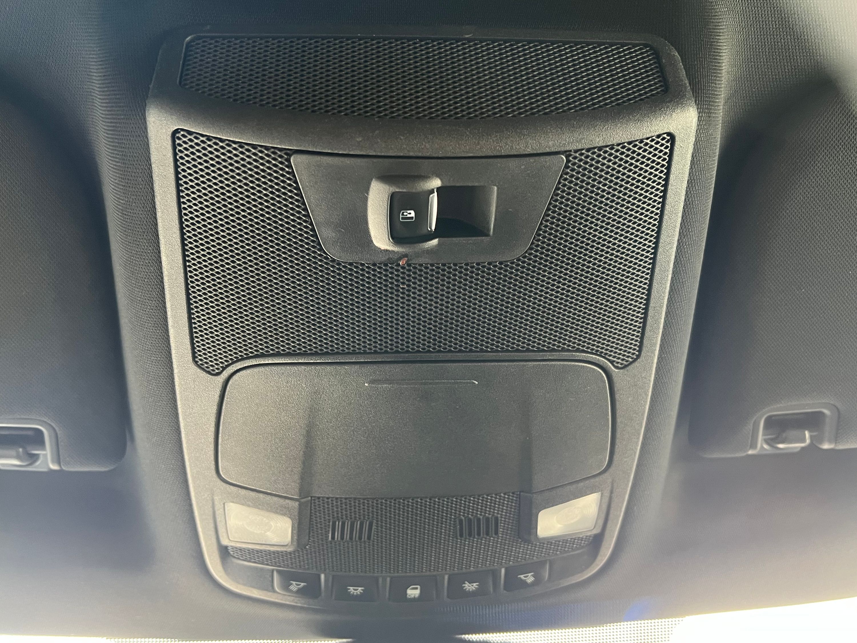 2015 Ford F-150 XLT - Image 18