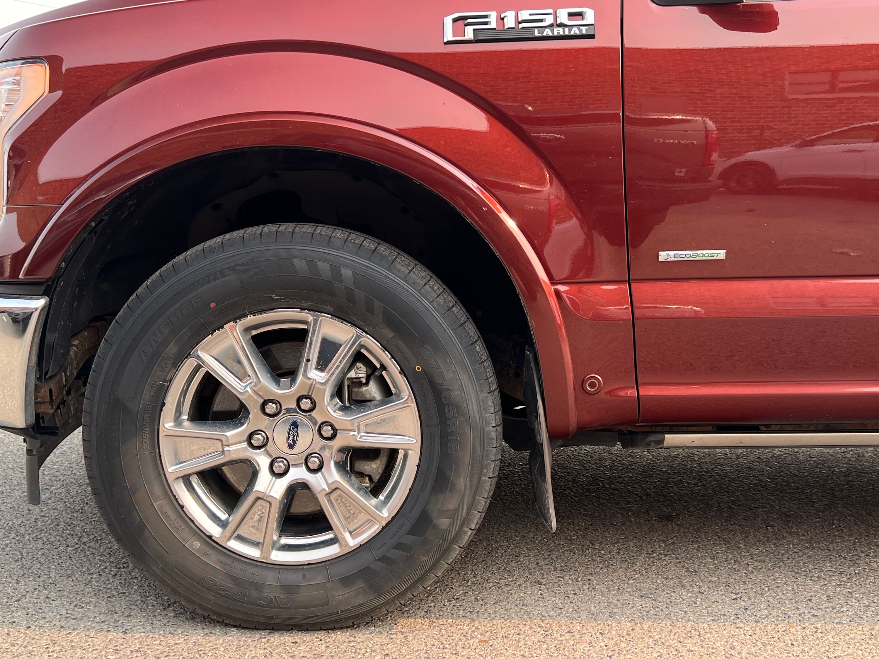 2017 Ford F-150 Lariat - Image 9