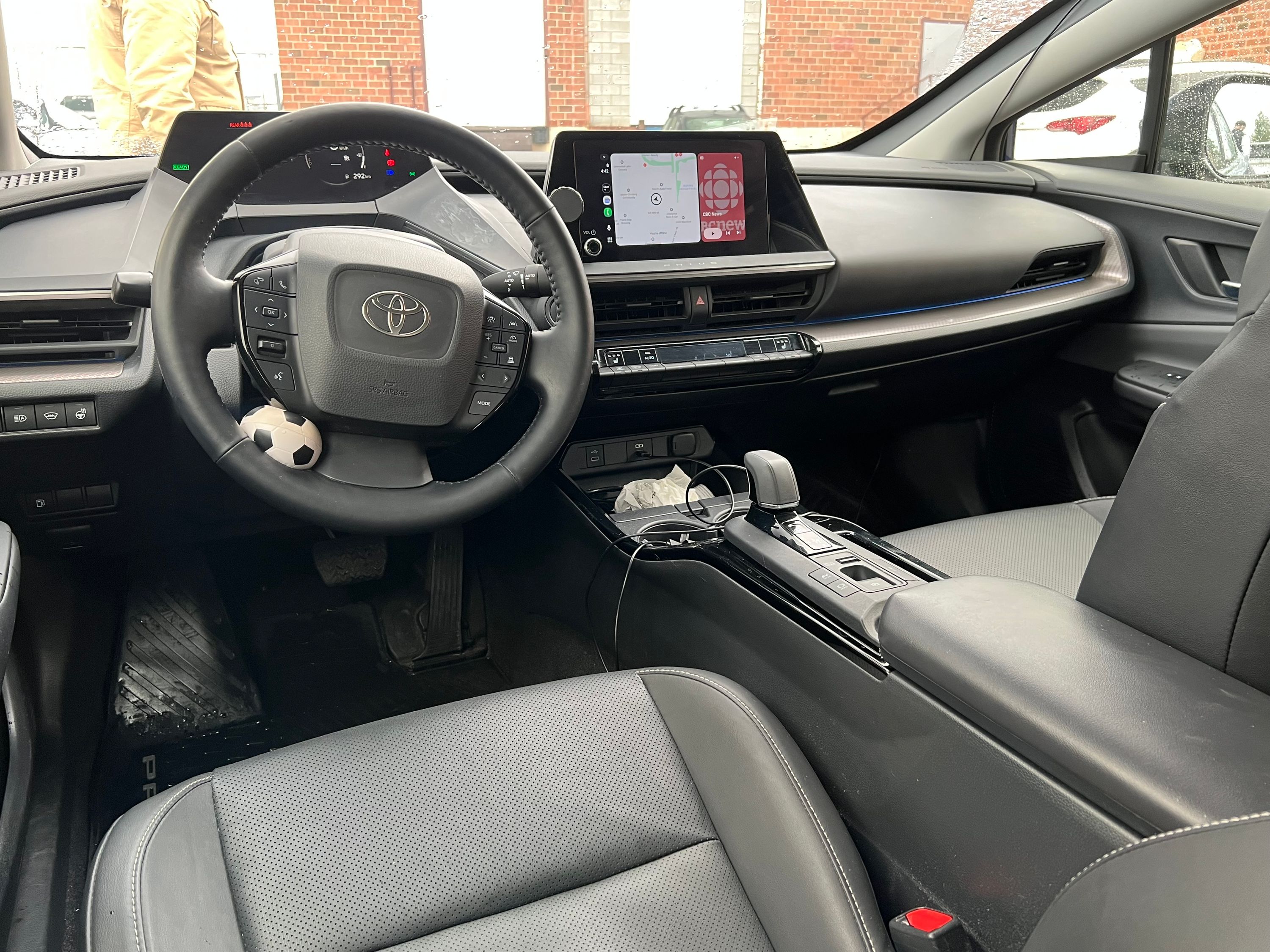 2024 Toyota Prius XLE - Image 11